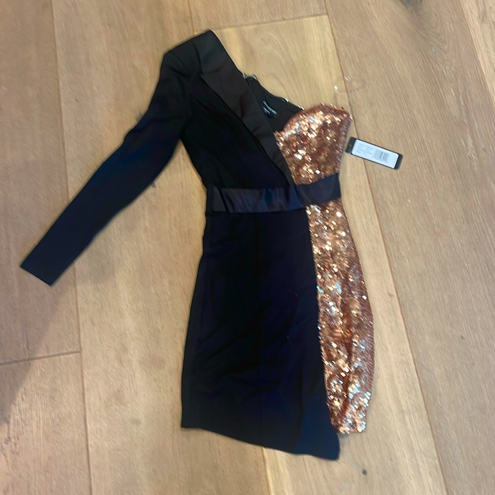 BEBE off the shoulder party dress. So fun. NEW!!!!!